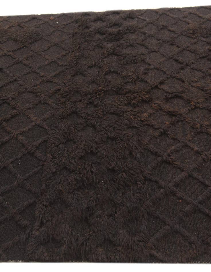 Detail image of 5' 8 x 6' 9  Hand Knotted Darya Wool Square Rug