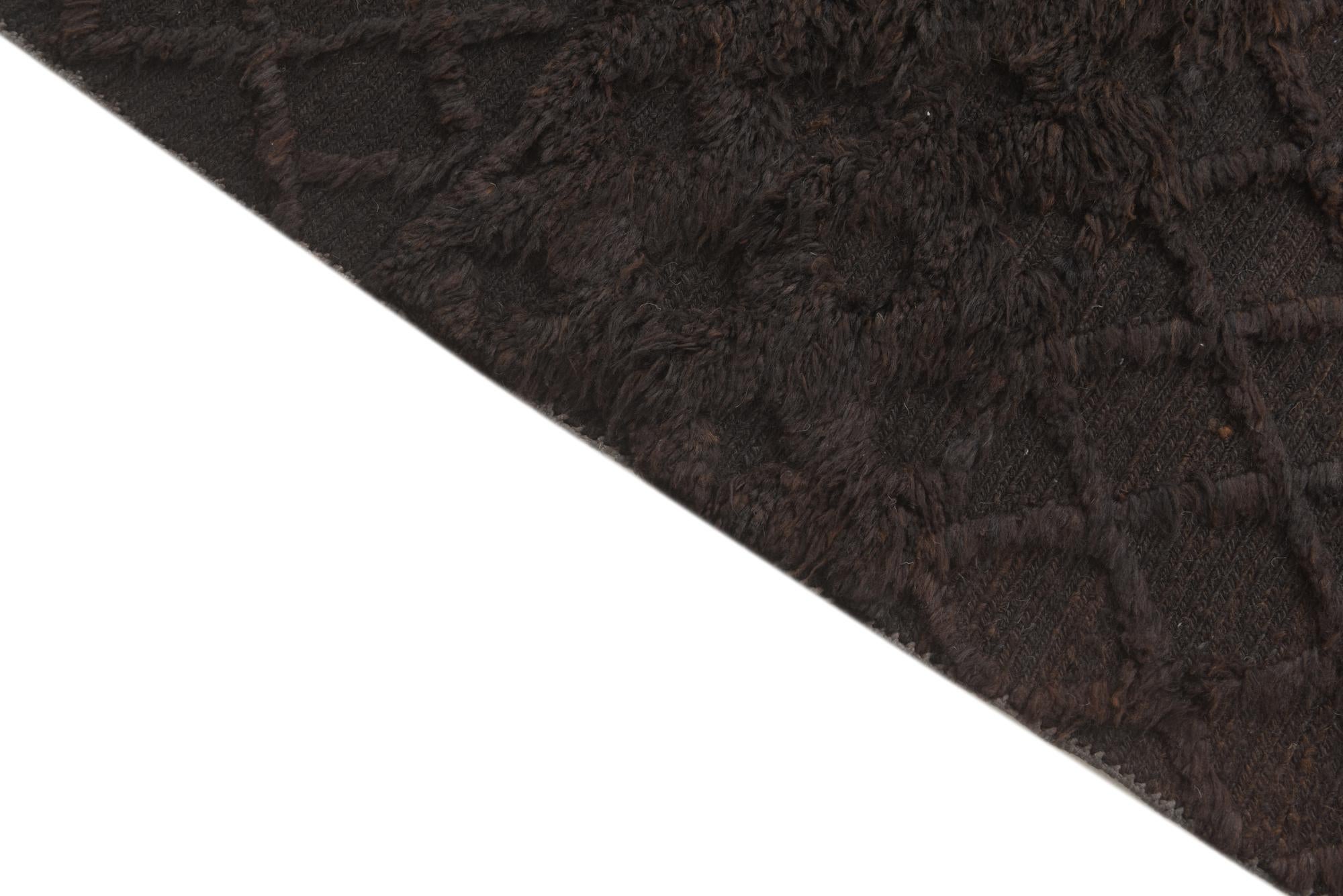 5' 8 x 6' 9 Hand Knotted Darya Wool Square Rug