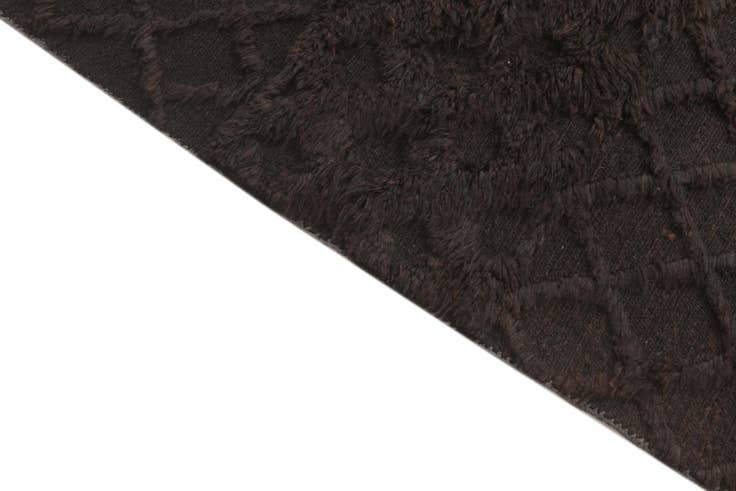 Detail image of 5' 8 x 6' 9 Hand Knotted Darya Wool Square Rug