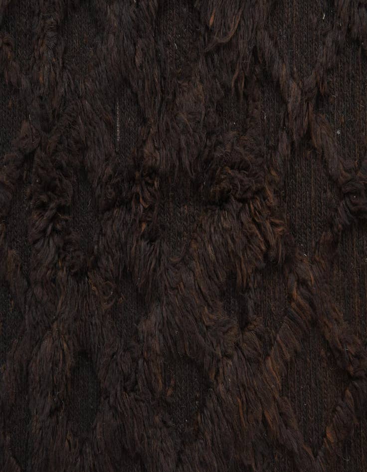 Detail image of 5' 8 x 6' 9  Hand Knotted Darya Wool Square Rug