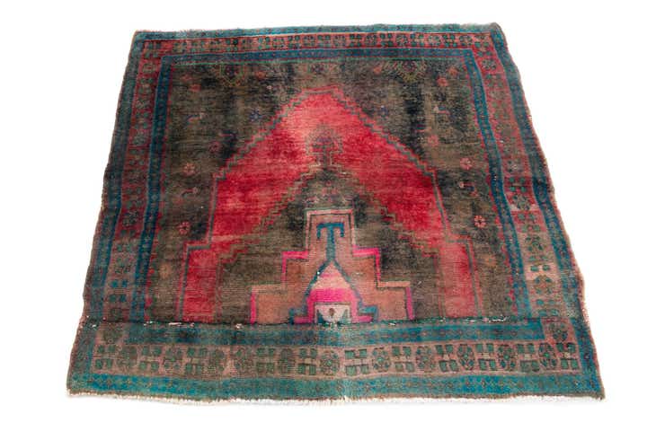 4' 4 x 4' 4 Hand Knotted Ultra Vintage Persian Wool Square Rug