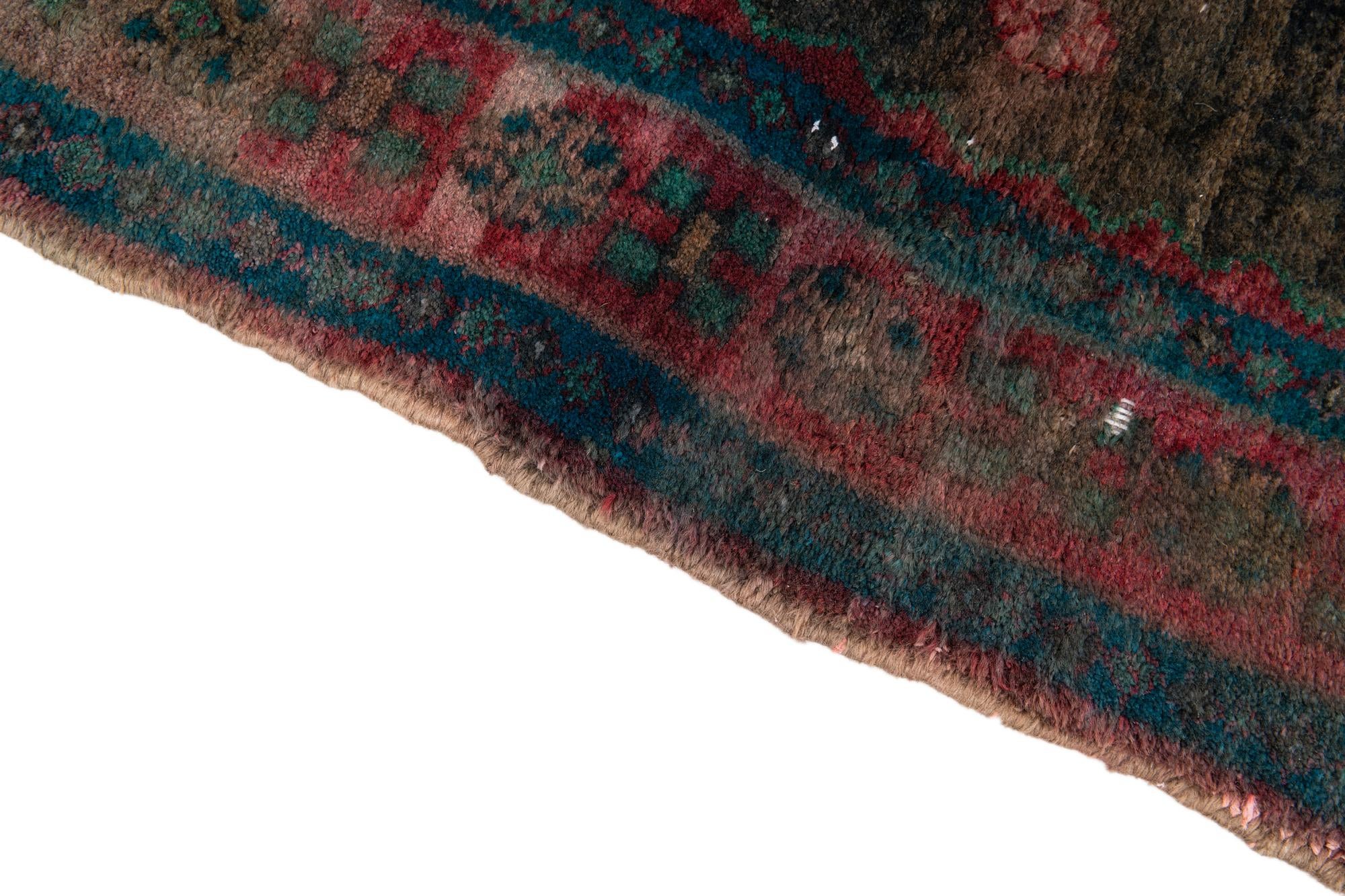 4' 4 x 4' 4 Hand Knotted Ultra Vintage Persian Wool Square Rug