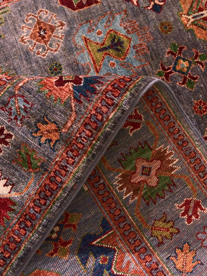 Detail image of 4' x 6' 2 Hand Knotted Ariana Ziegler Rug