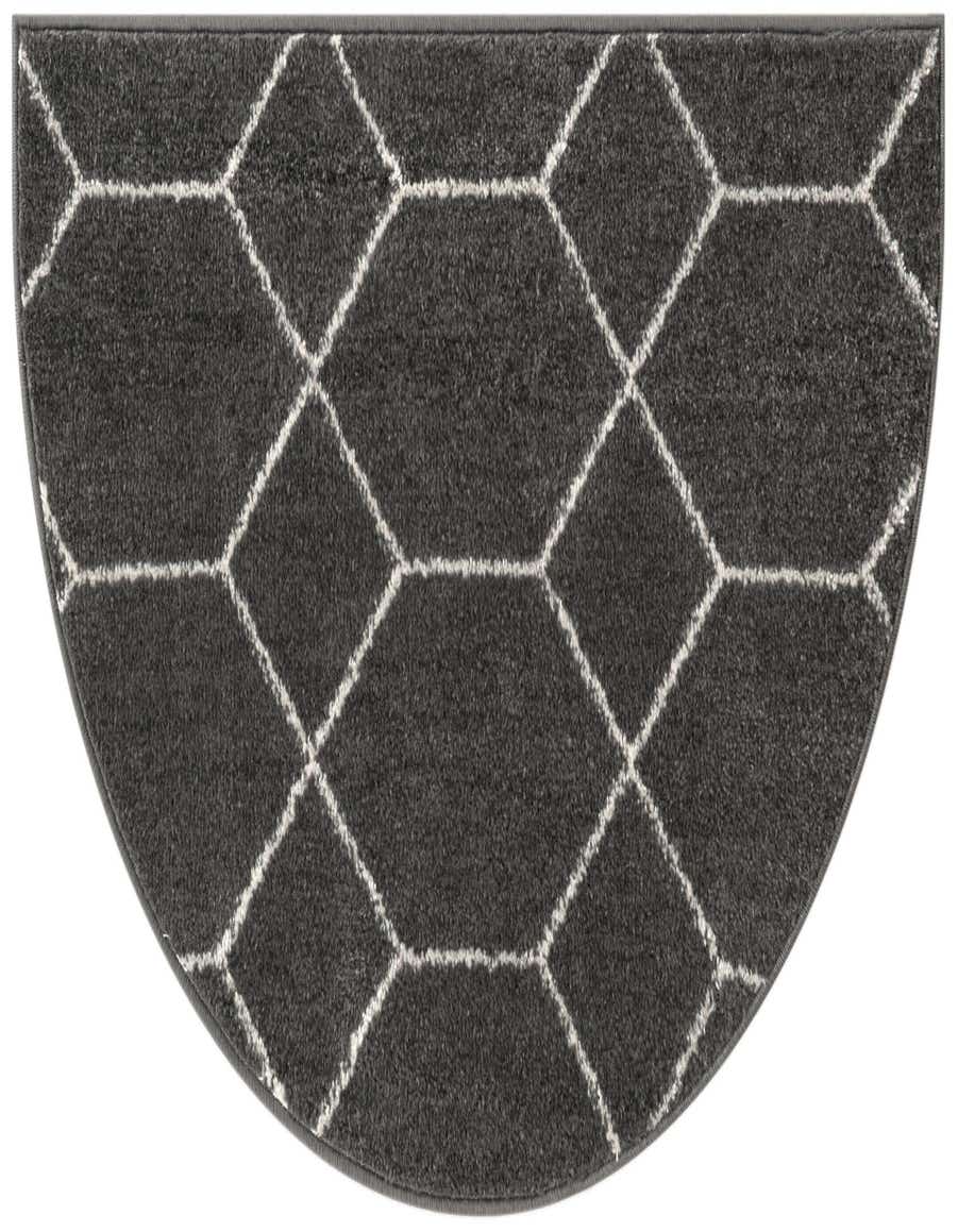 2' 2 x 3' 7 Trellis Frieze Hearth Rug