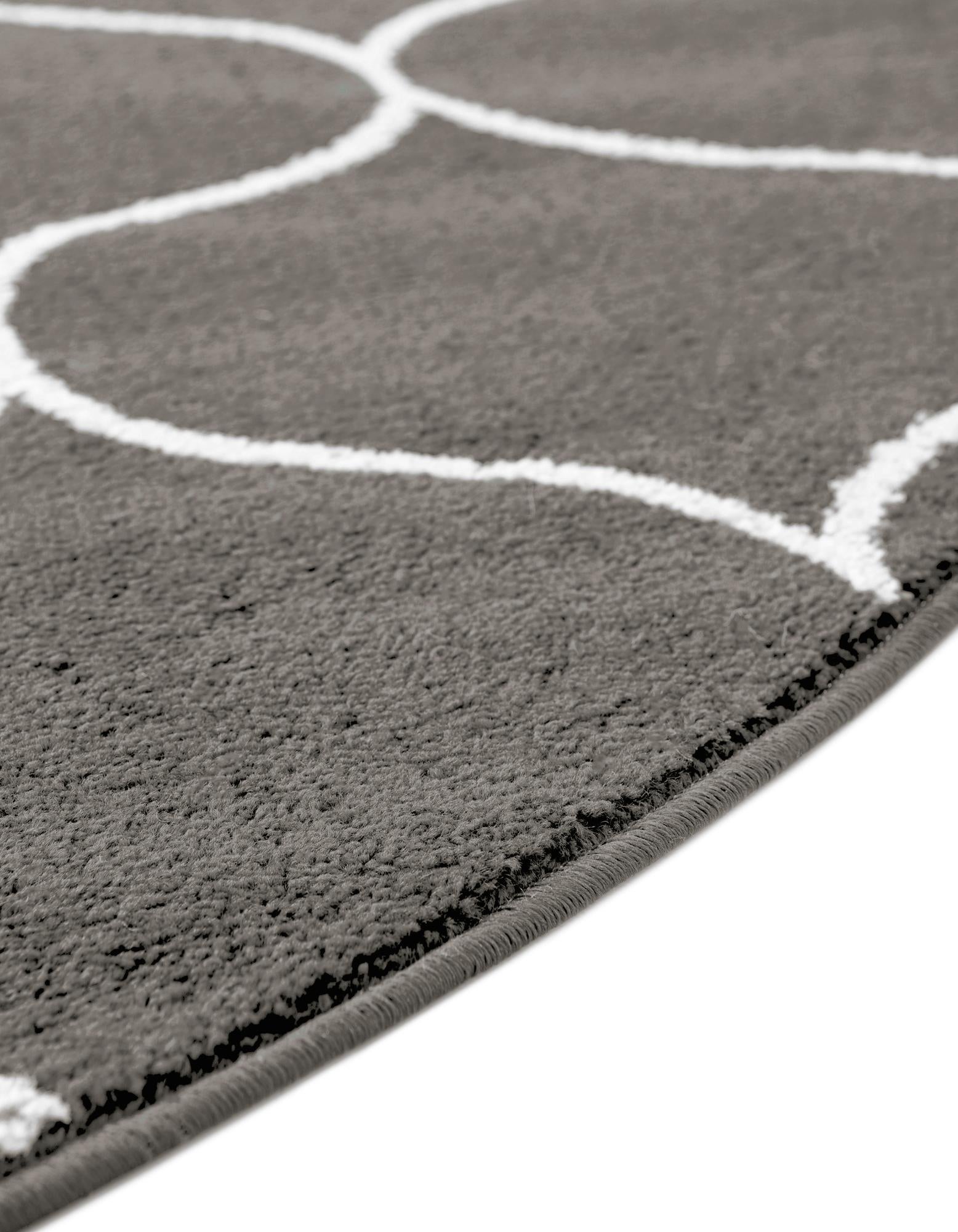 3' x 5' 3 Lattice Frieze Oval Rug