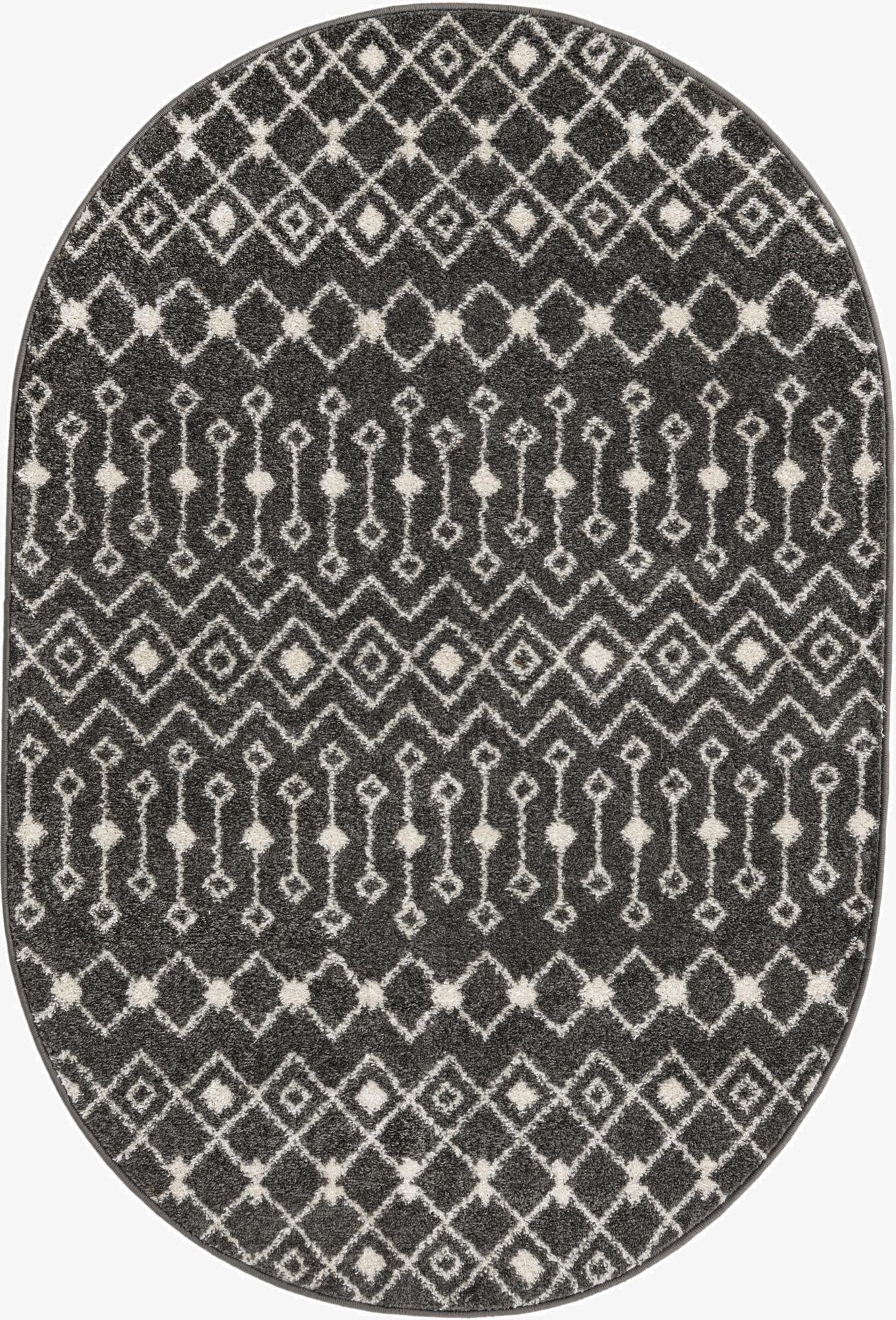 122cm x 183cm Moroccan Trellis Oval Rug