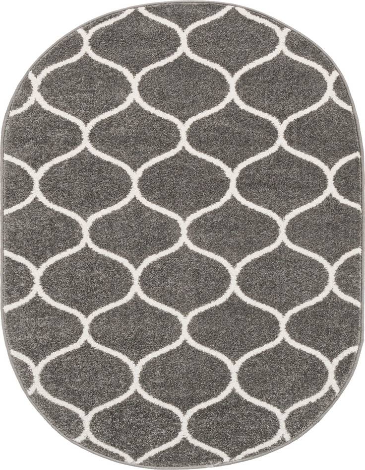 Detail image of 3' x 5' 3 Trellis Frieze Oval Rug