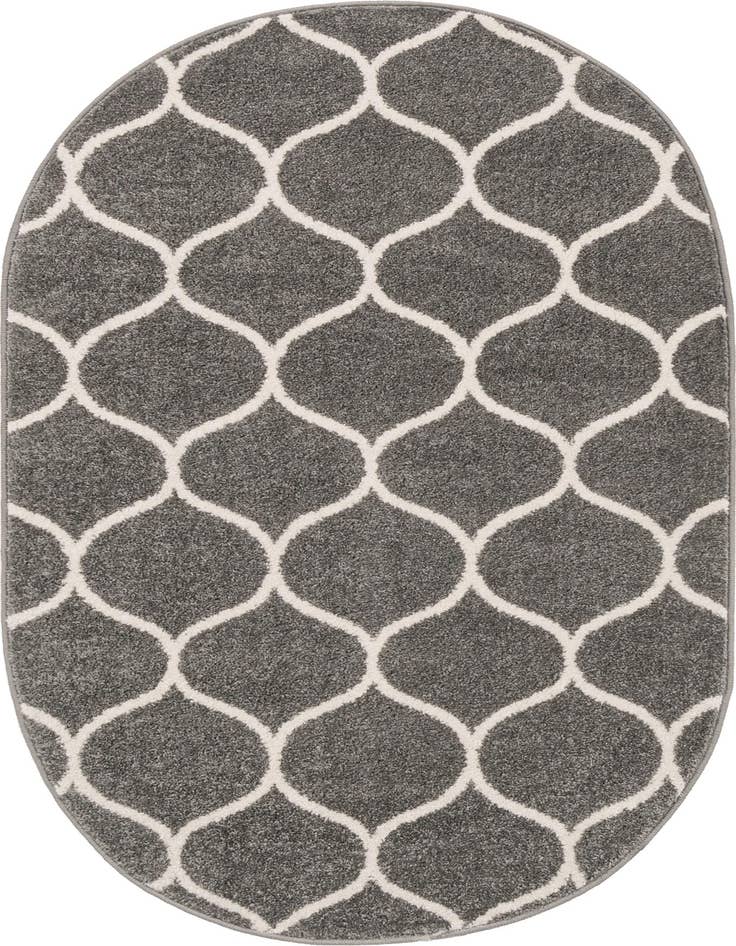 Detail image of 4' x 6' Trellis Frieze Oval Rug