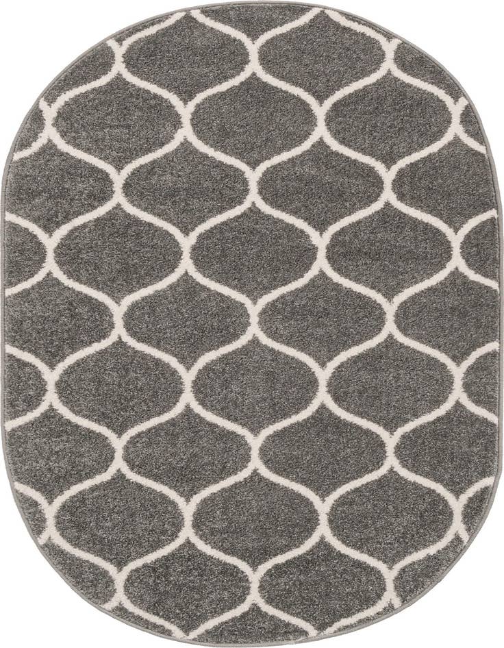Detail image of 5' 3 x 8' Trellis Frieze Oval Rug