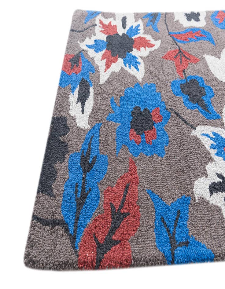 Detail image of 3' x 5' Agra Rug
