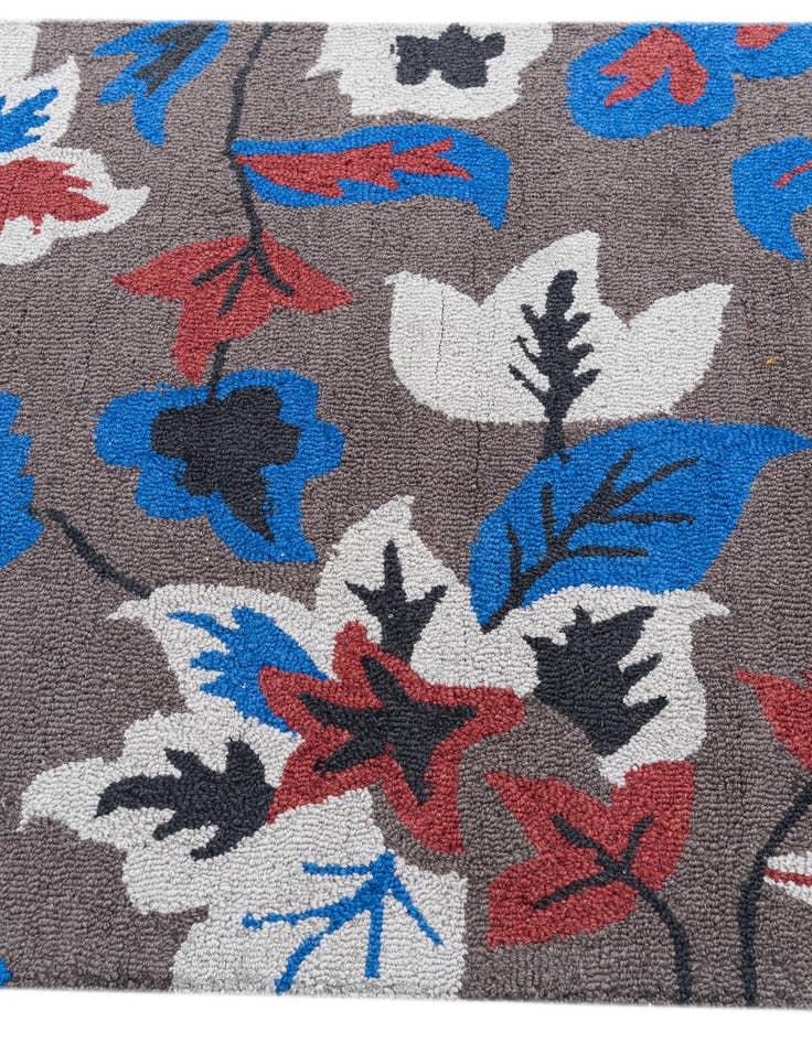 Detail image of 3' x 5' Agra Rug