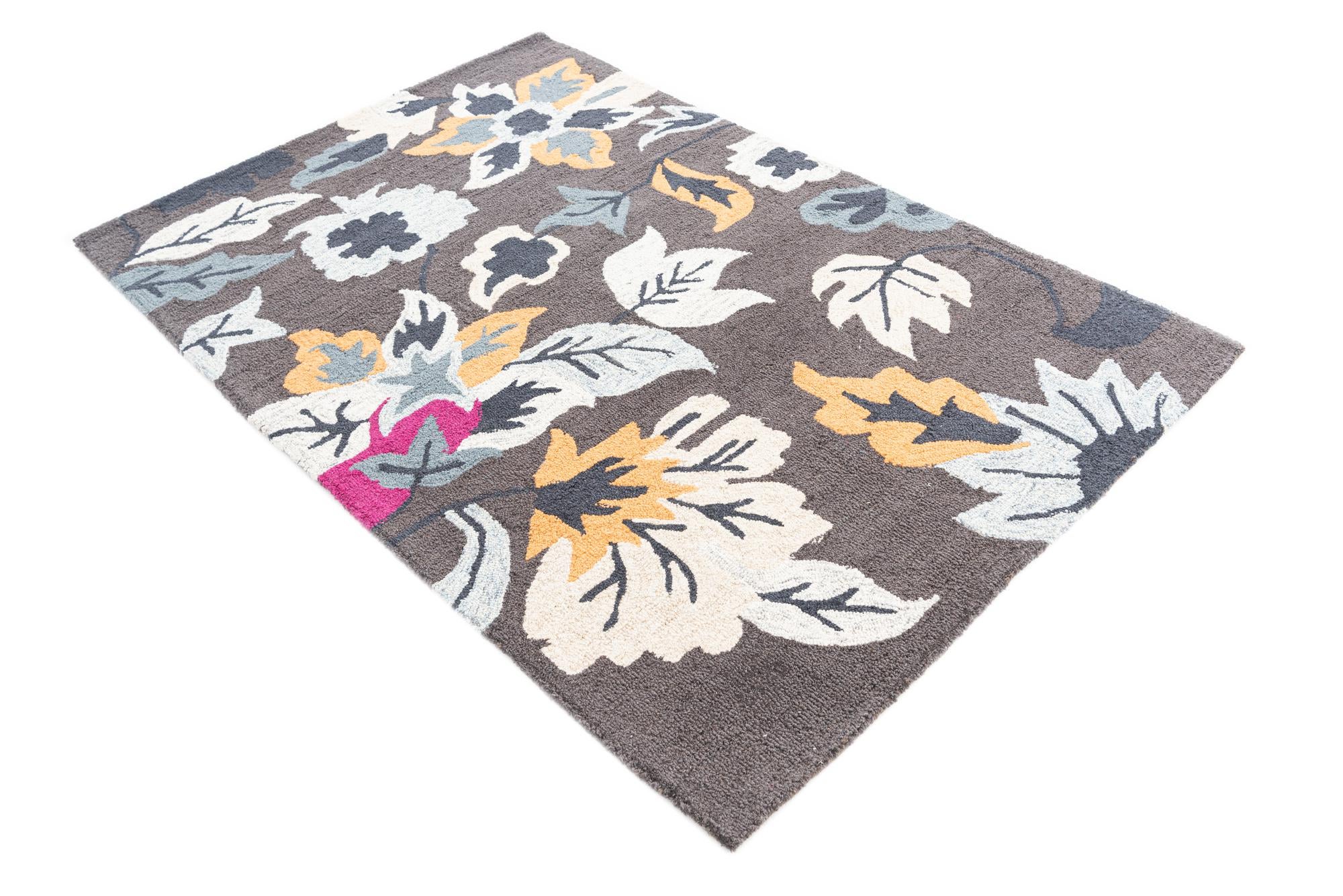 4' x 6' Agra Rug