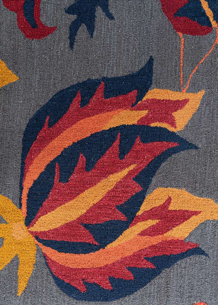 5' x 8' Agra Rug
