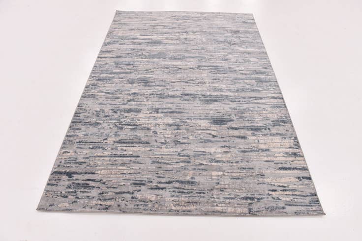 Detail image of 5' x 7' 6 Angelica Rug