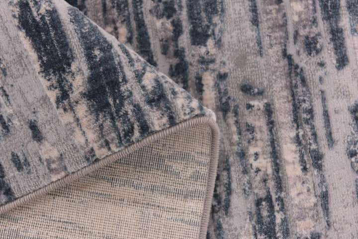 5' x 7' 6 Angelica Rug