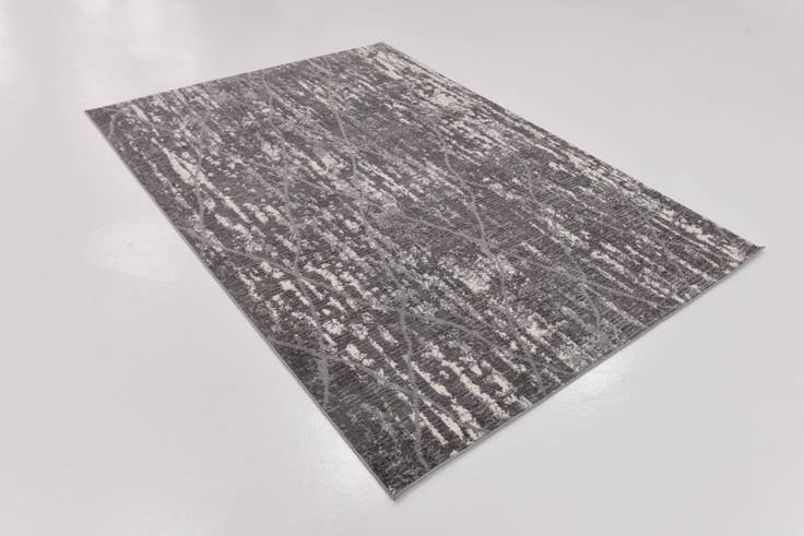 Detail image of 5' 3 x 7' 5 Angelica Rug