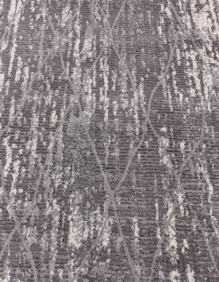 Detail image of 5' 3 x 7' 5 Angelica Rug
