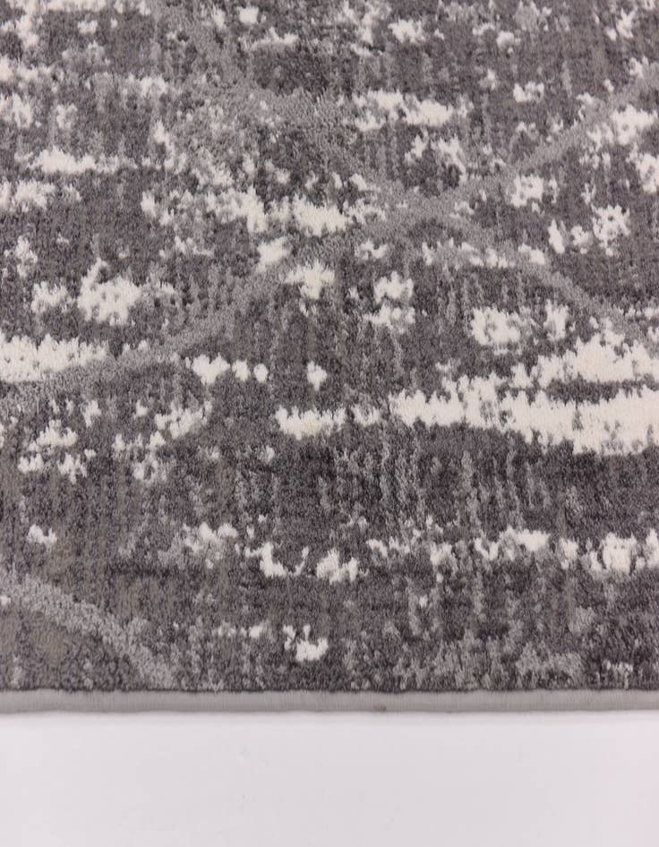 Detail image of 5' 3 x 7' 5 Angelica Rug