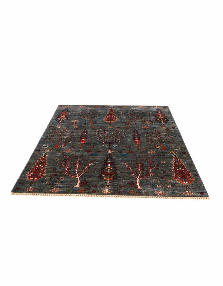 Detail image of 4' x 6' 1 Hand Knotted Ariana Ziegler Rug