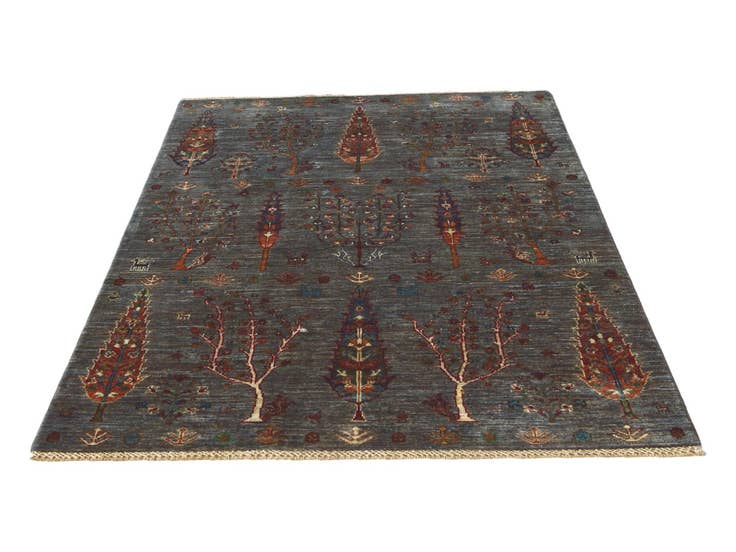 Detail image of 4' x 6' 1 Hand Knotted Ariana Ziegler Rug