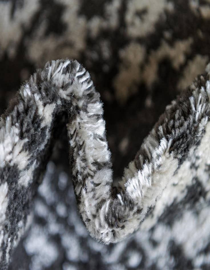 Detail image of 7' 10 x 10' Arlington Rug