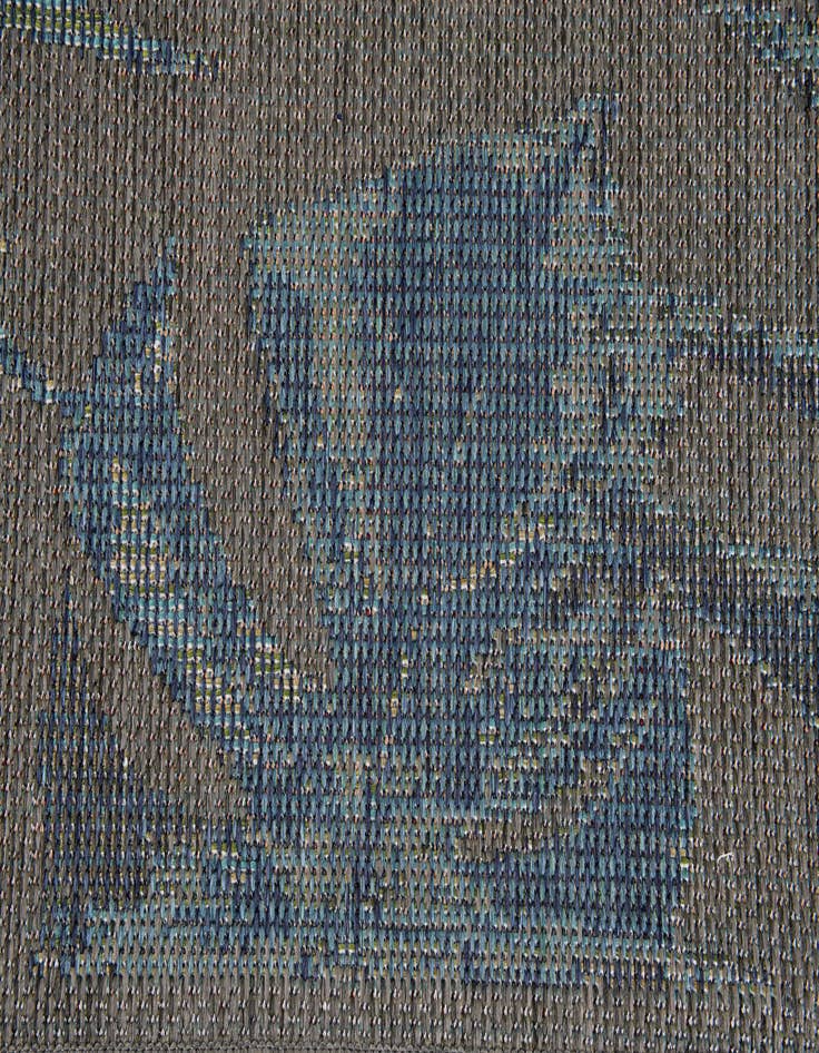 Detail image of 5' x 7' 5 Easy-Clean Baja Indoor / Outdoor Rug