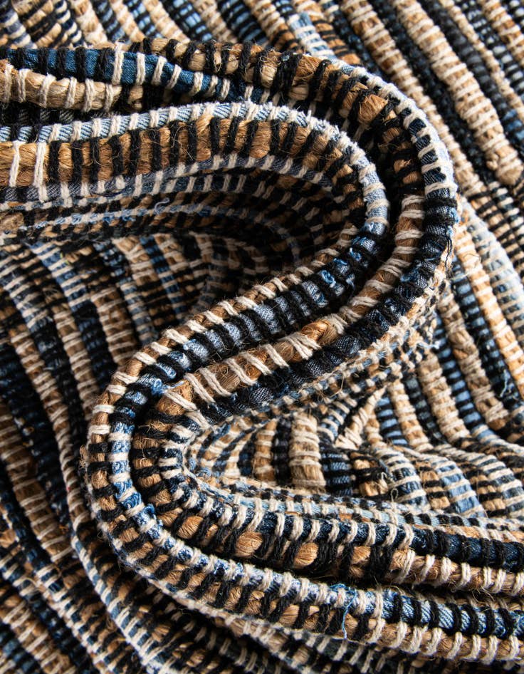 Detail image of 4' 1 x 6' 1  Hand Woven Chindi Jute Rug