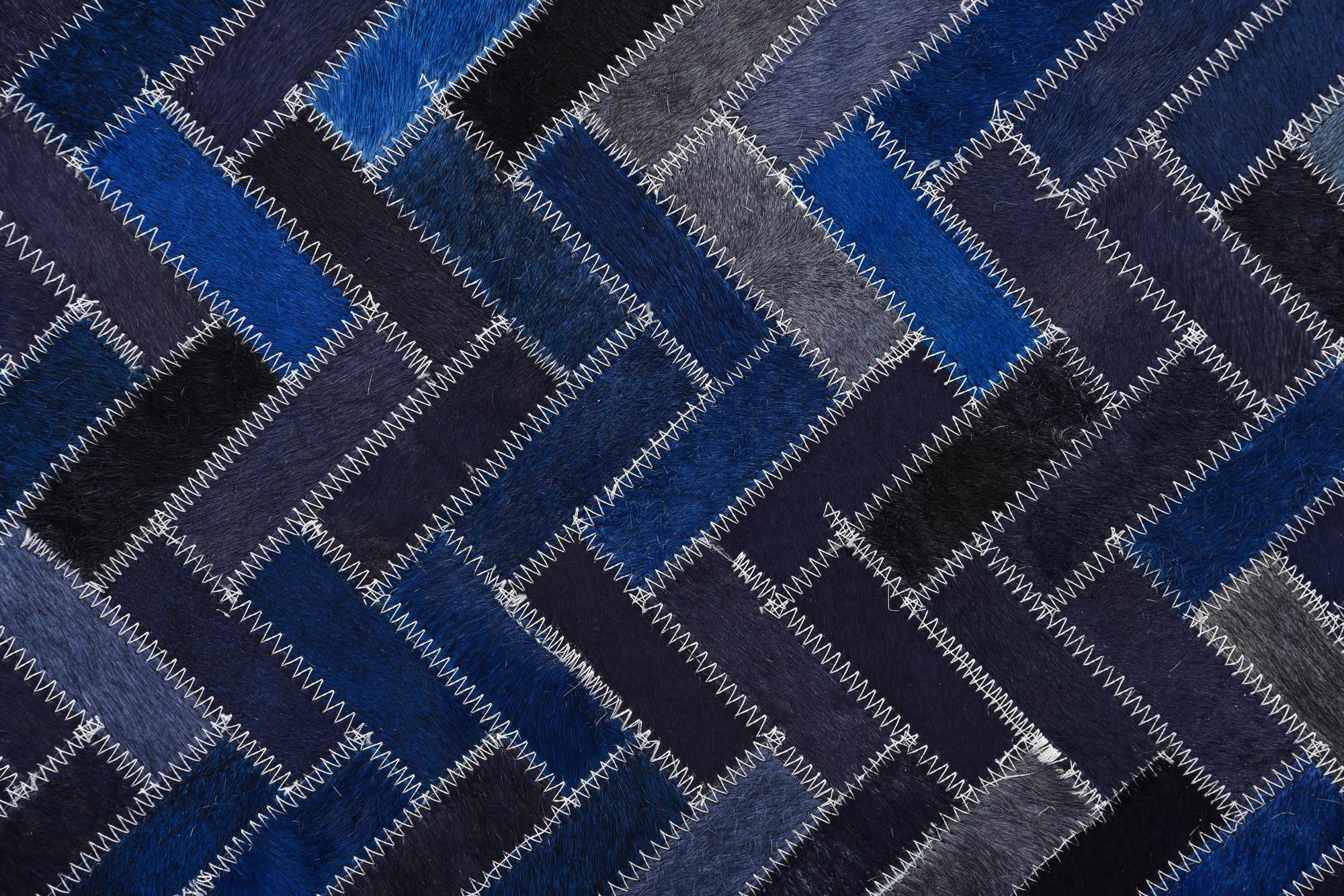 5' x 8' Cowhide Rug