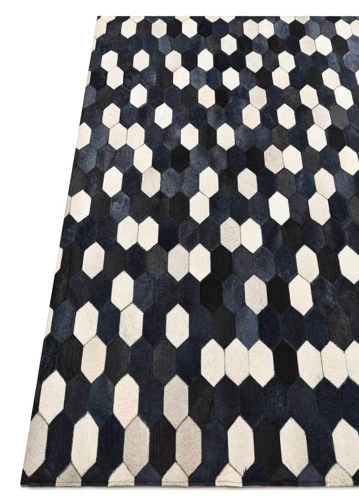 5' 1 x 8' Cowhide Rug