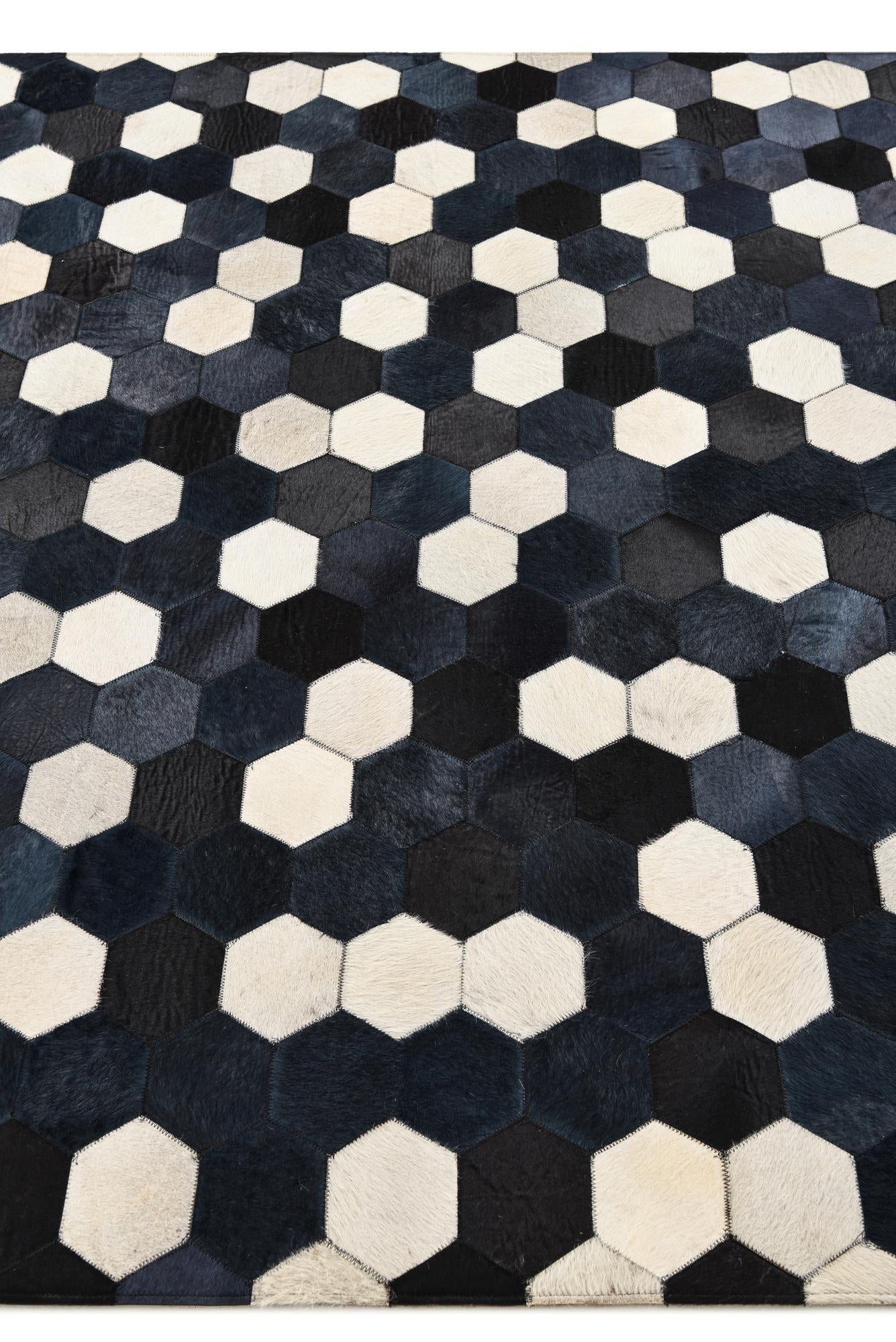 5' 1 x 8' Cowhide Rug