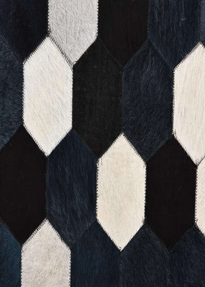 5' 1 x 8' Cowhide Rug