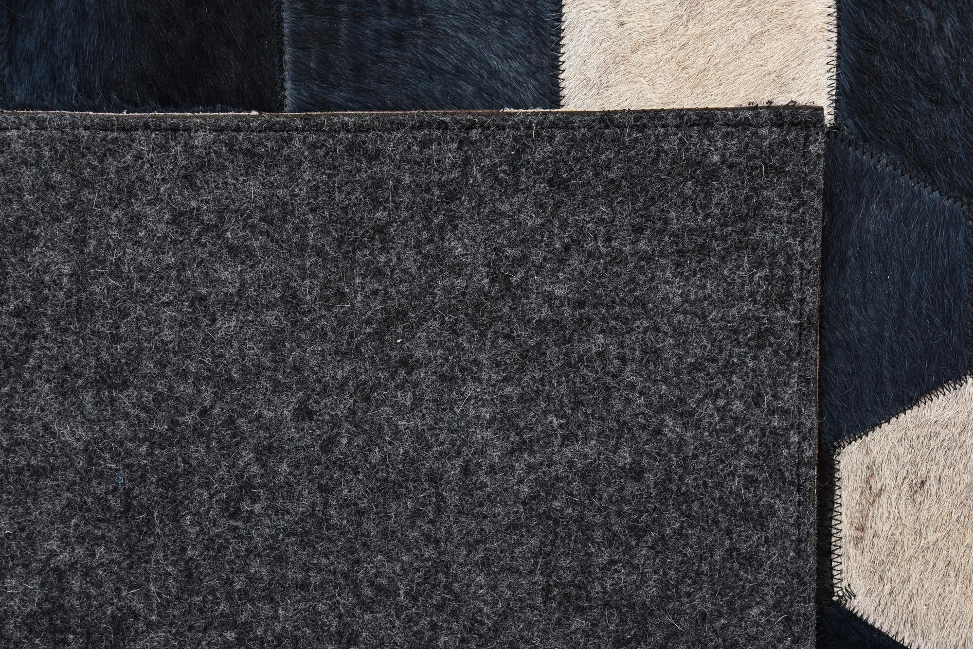 5' 1 x 8' Cowhide Rug