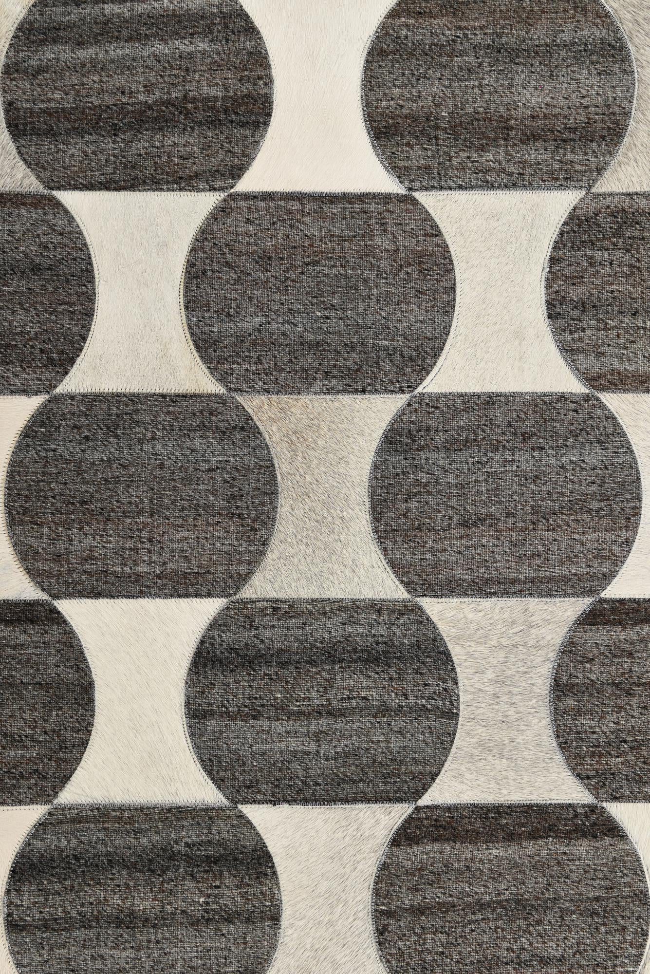 5' 3 x 8' Cowhide Rug