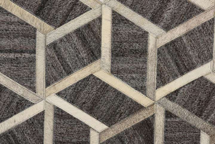 5' 1 x 8' 2 Cowhide Rug