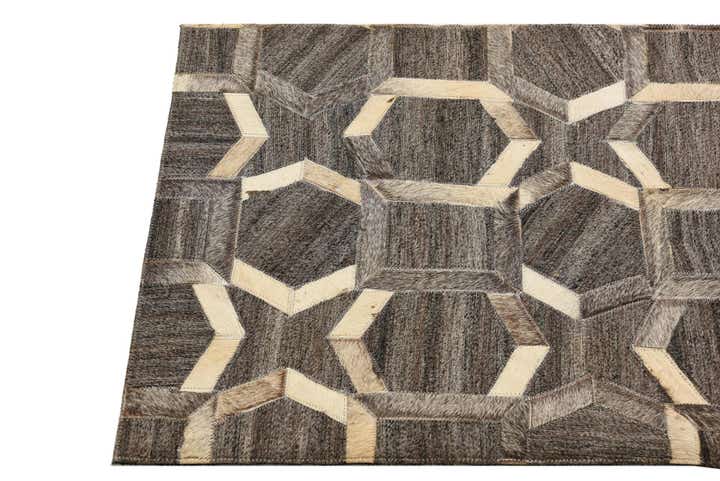 2' 2 x 3' 1 Cowhide Rug