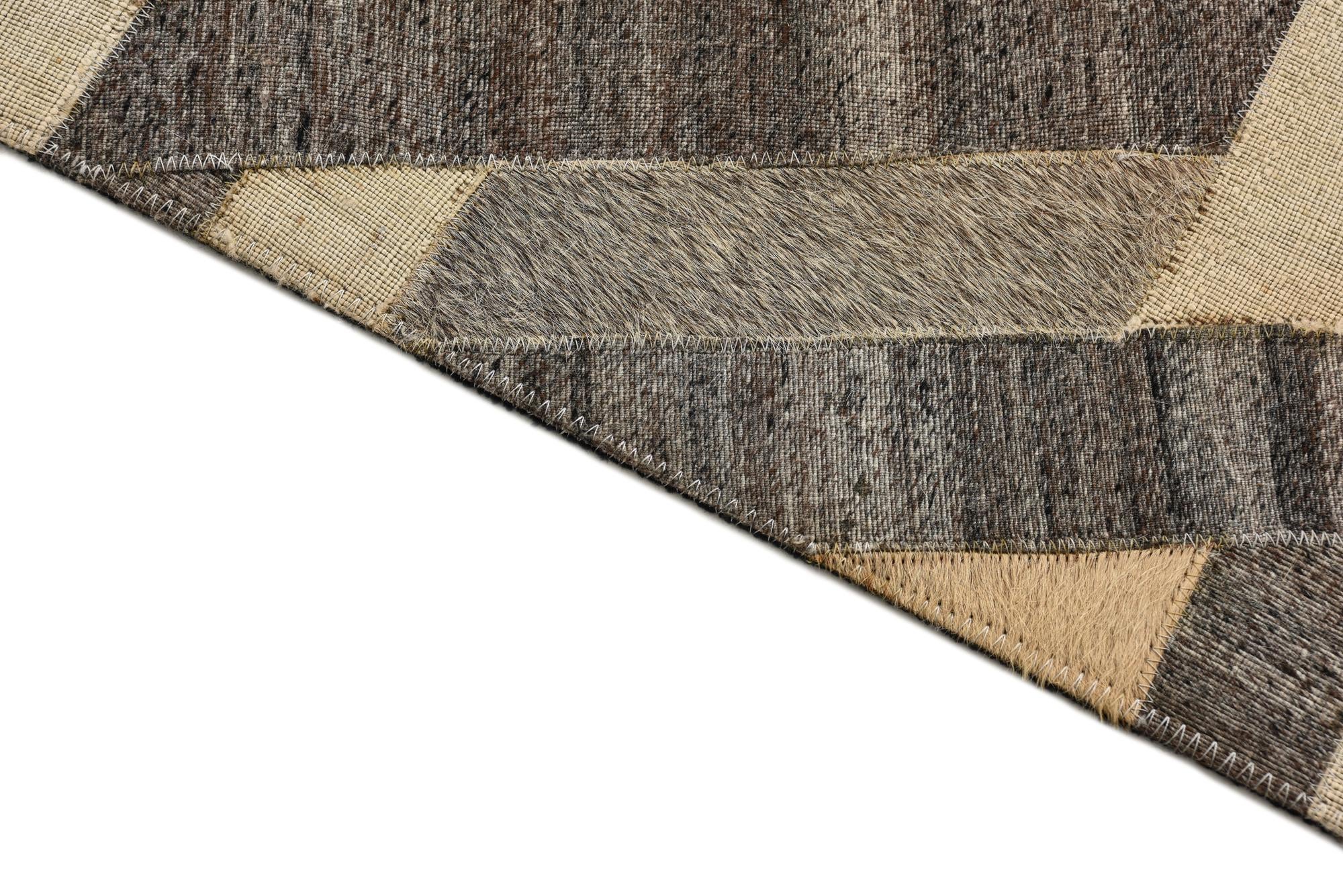 2' 1 x 3' 3 Cowhide Rug