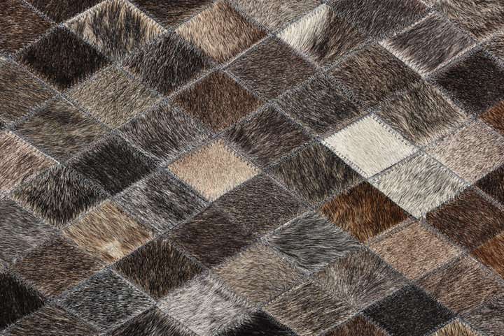 5' x 8' Cowhide Rug