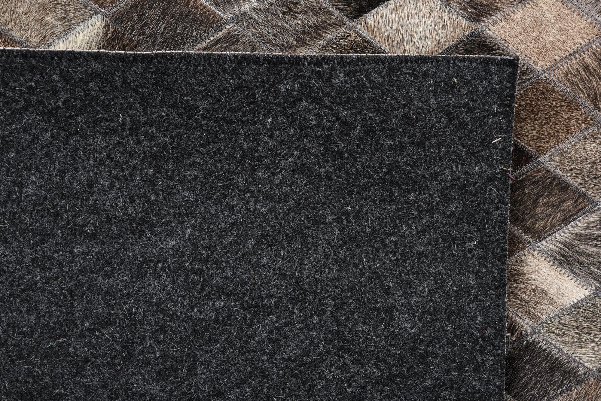 5' x 8' Cowhide Rug