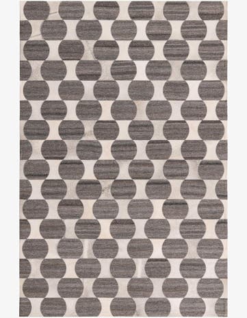 5' 3 x 8' Cowhide Rug