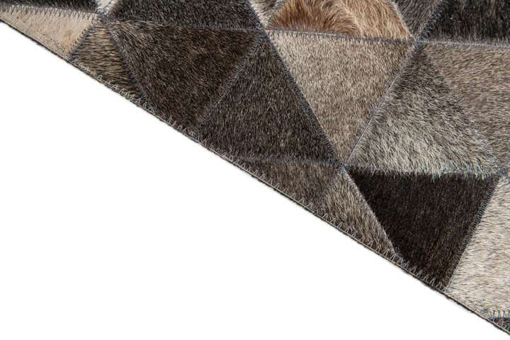 5' 1 x 8' 1 Cowhide Stocks Rug