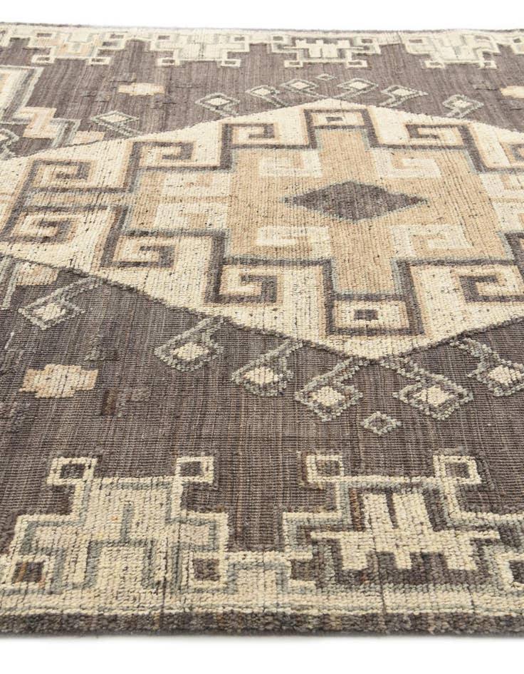 Detail image of 8' 1 x 10' 2 Hand Knotted Darya Wool Rug