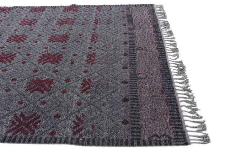 Detail image of 6' 6 x 9' 10 Hand Knotted Darya Wool Rug