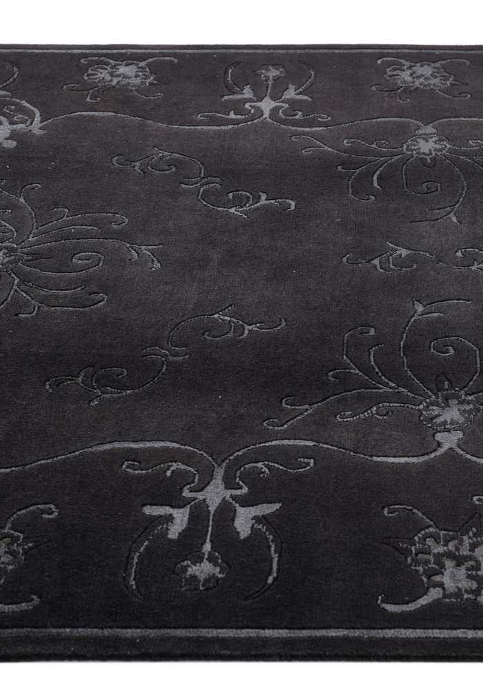 5' 7 x 7' 9 Darya Rug