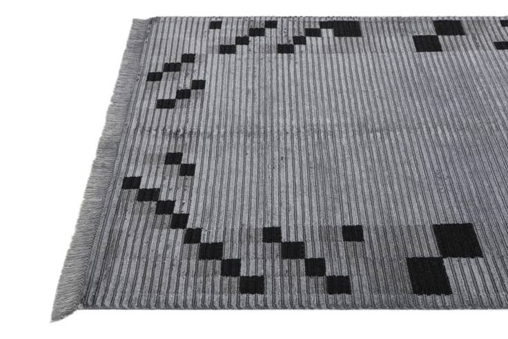 Detail image of 4' x 5' 10 Hand Knotted Darya Wool Rug