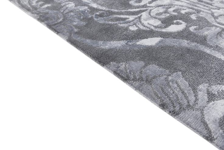 Detail image of 5' 1 x 8' Hand Knotted Darya Wool Rug