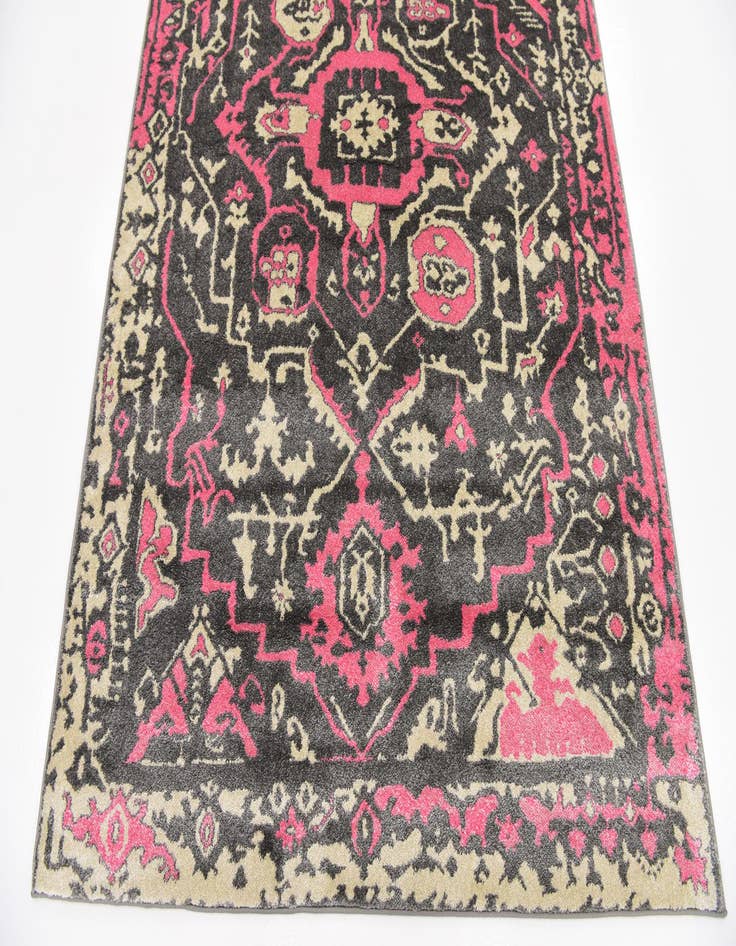 Detail image of 5' x 7' 6 Delilah Rug