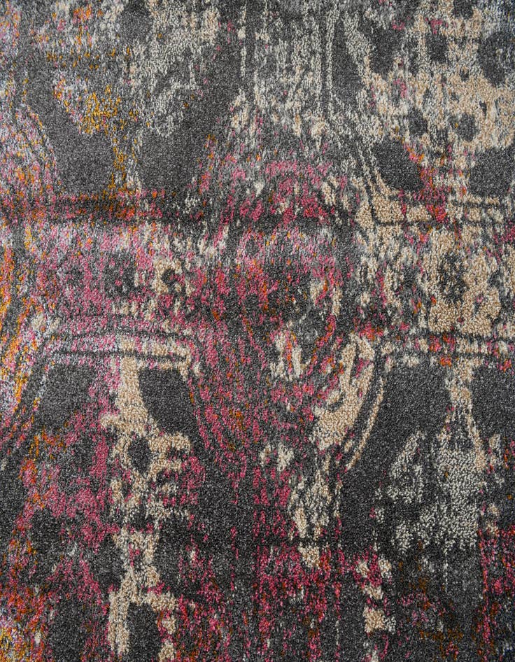 Detail image of 5' 3 x 7' 5 Delilah Rug
