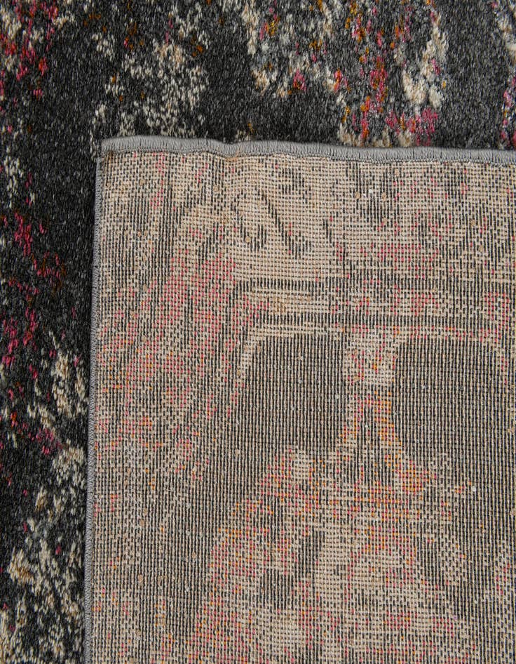 Detail image of 5' 3 x 7' 5 Delilah Rug