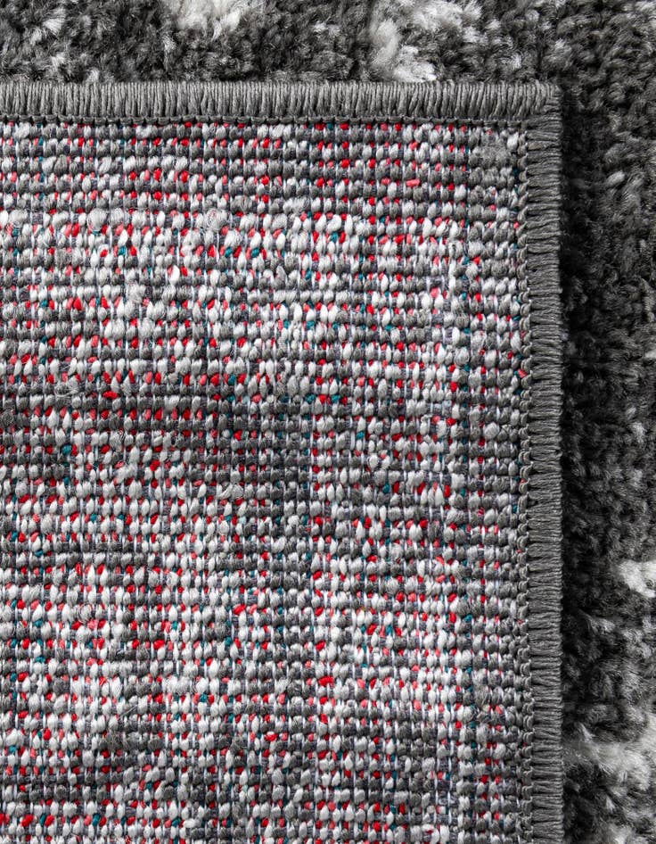 Detail image of 2' x 3' Dover Rug