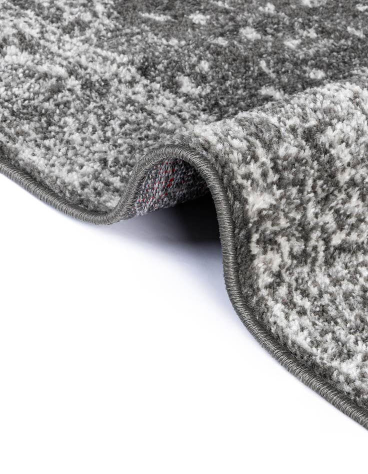 Detail image of 2' x 3' Dover Rug